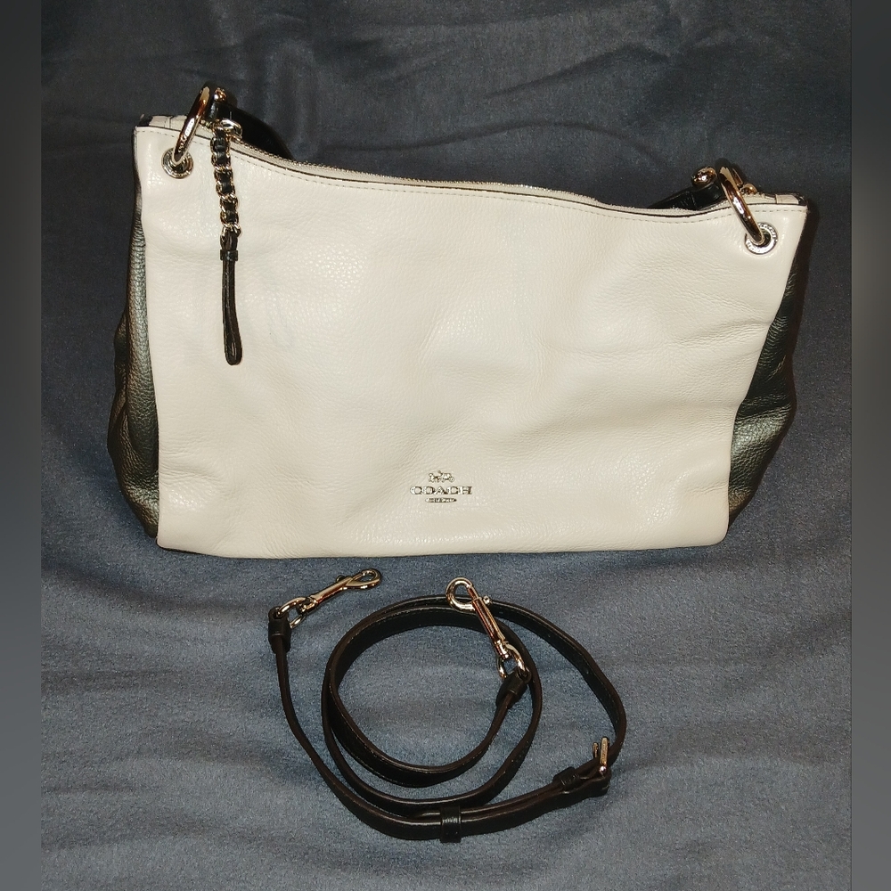 Coach Cream and Black Leather Shoulder Bag